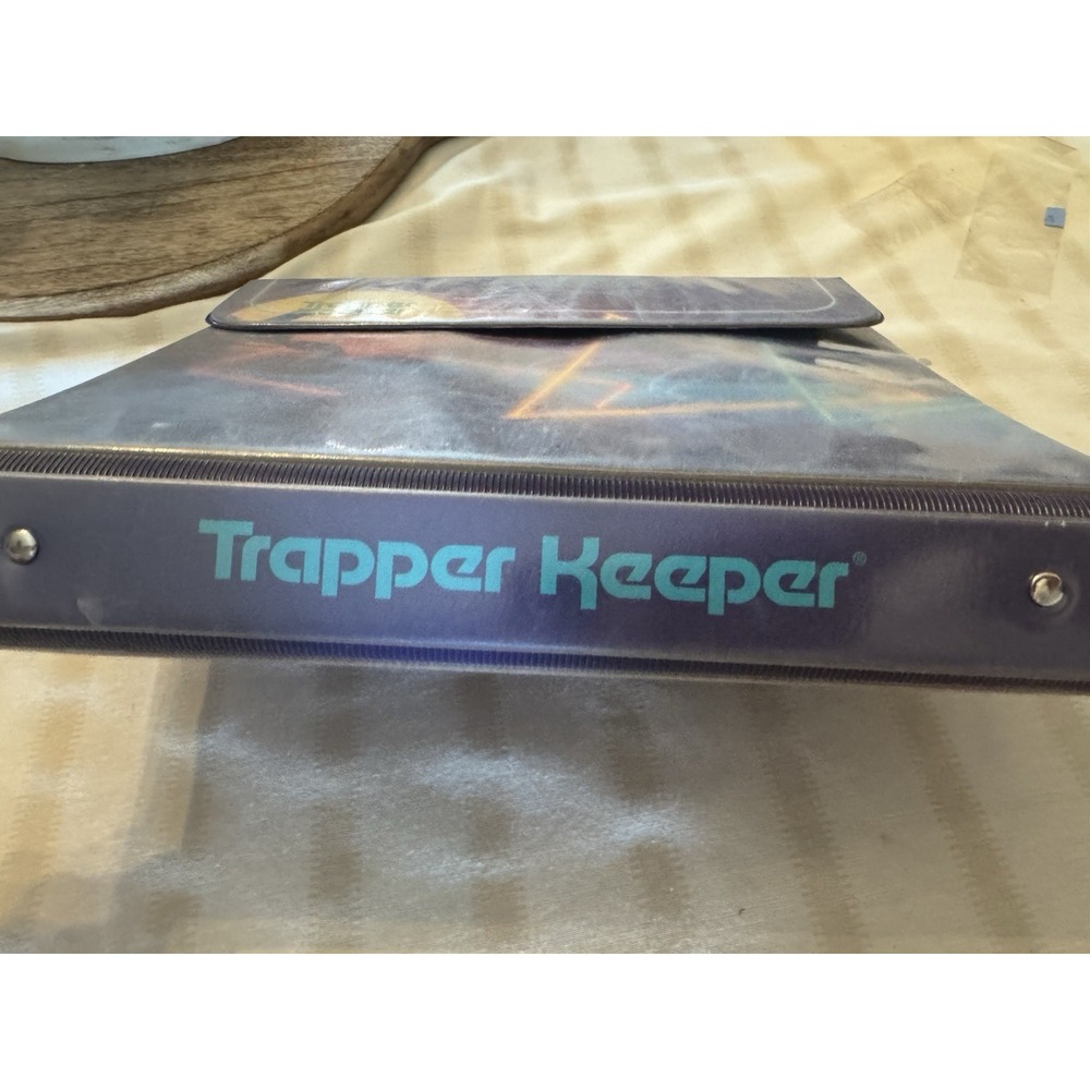 Vintage Mead Trapper Keeper Retro 1.5" 3 Ring Binder 80s 90s Retro Dolphin Glow - Picture 6 of 6